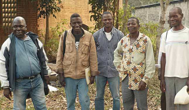 Futurs métayers de la ferme de Voka, œuvre marianiste au Congo